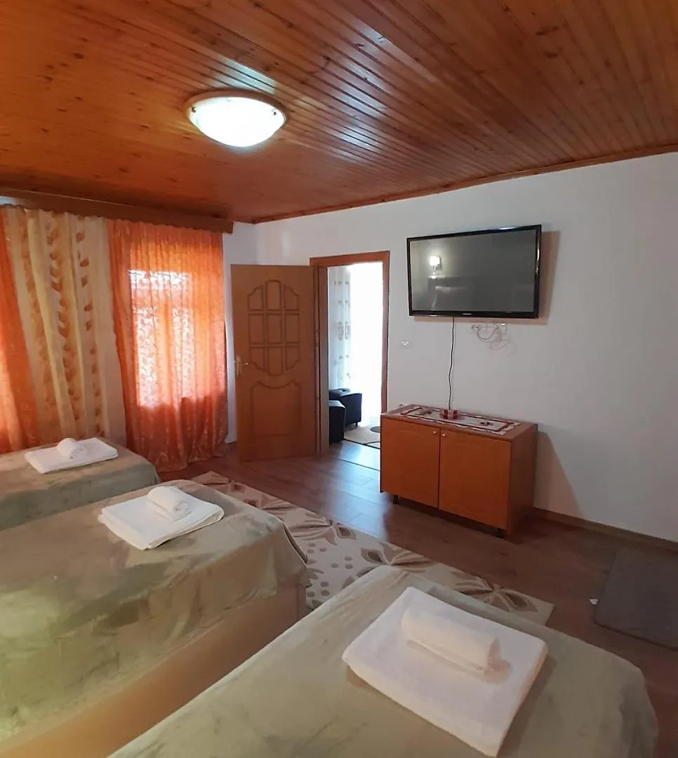 Guest House Ejona Gjirokastër Albania