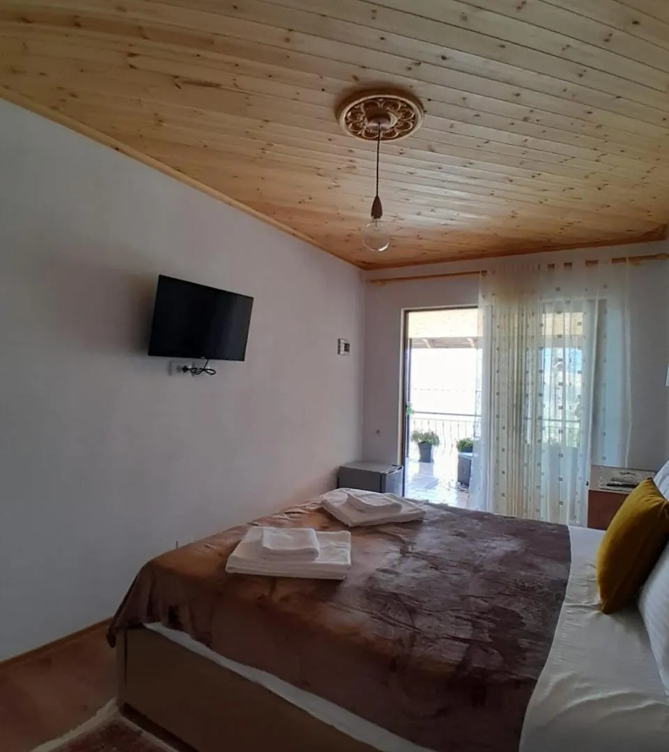 Guest House Ejona Gjirokastër